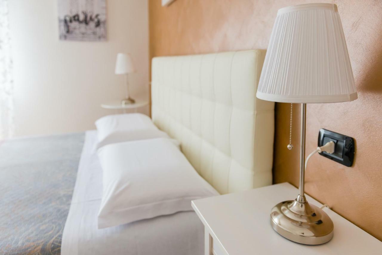 B&B Le City Montesilvano Marina エクステリア 写真